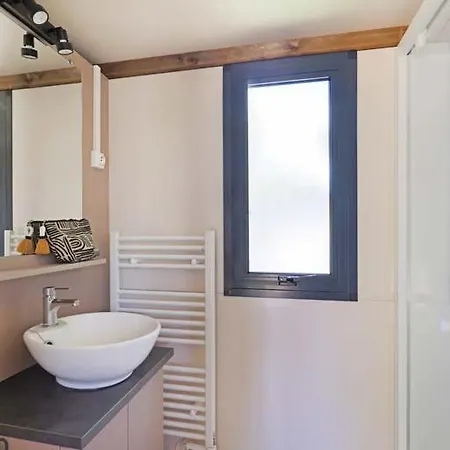 Camping L'Olivier Junas Exterior foto